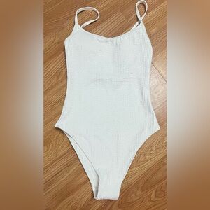NWT H&M White Textured Seersucker One-Piece Swimsuit. Size XS.